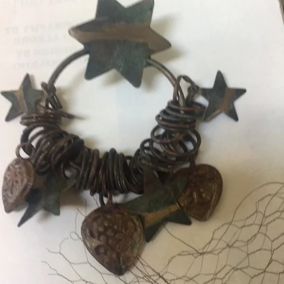 Beautiful hand made natural brass earrings - Picture 3 of 6